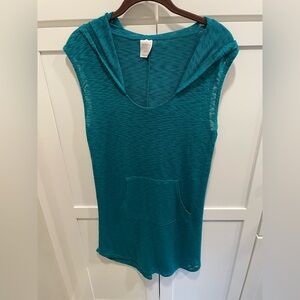 Merona Teal Sleeveless Hooded Top and Coverup. Barely worn! Medium